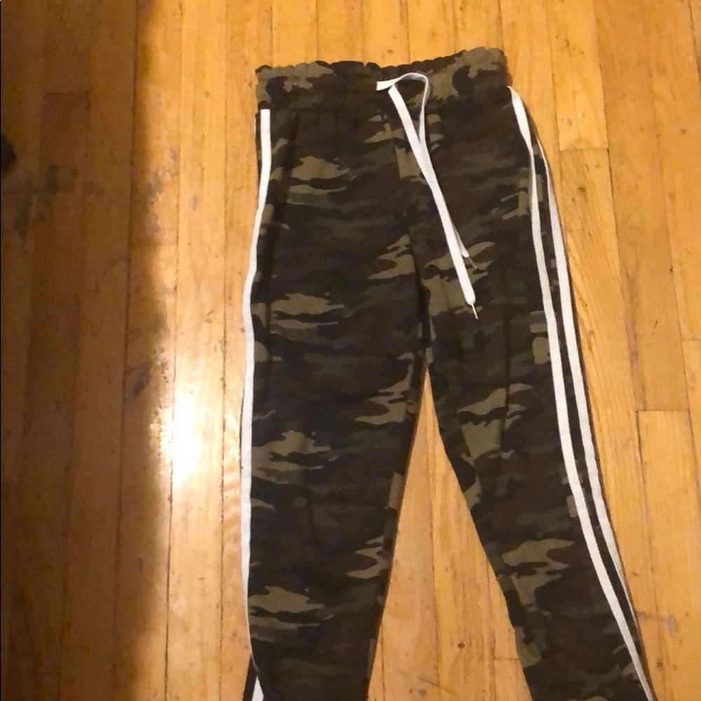 Rue21 Camo Stretchy Pants